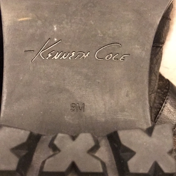 Kenneth Cole  black/ brown fur ankle leather boot size 9m - Picture 4 of 5